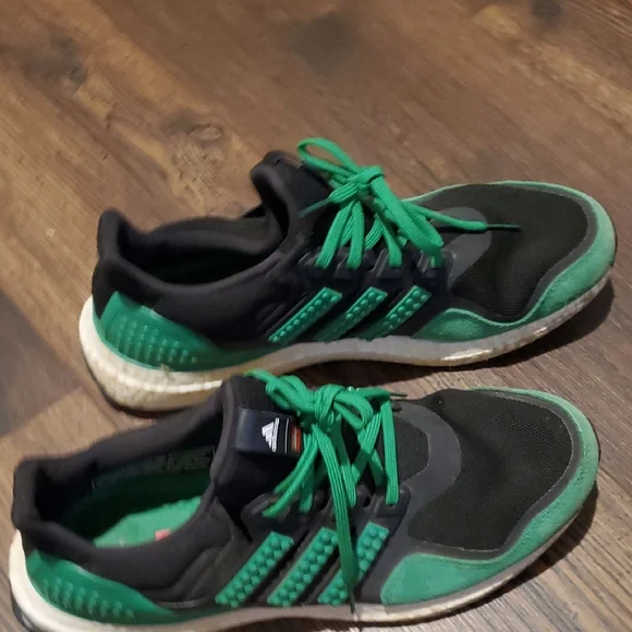 Adidas Ultra Boost Lego  Men's Black and Green Running Shoes Sz 9.5 - Picture 7 of 11